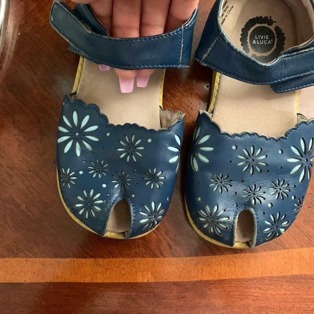 Livie and Luca sandals for girl